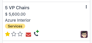 Captura de pantalla de una oportunidad de venta con la opción para agregar una llamada al widget de VoIP.