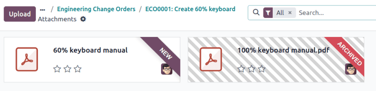 Vista de la página *Archivos adjuntos desde el botón inteligente *Documentos*. Muestra un archivo archivado y uno recientemente añadido. 