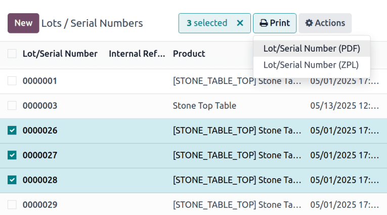 Tres productos seleccionados y el botón "Imprimir" que destaca la opción "Número de serie/lote (PDF)".
