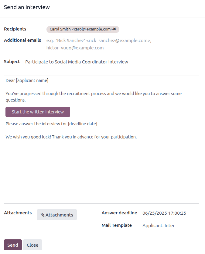 Envío de una encuesta personalizada, también conocida como formulario de entrevista, al postulante con una plantilla preconfigurada.