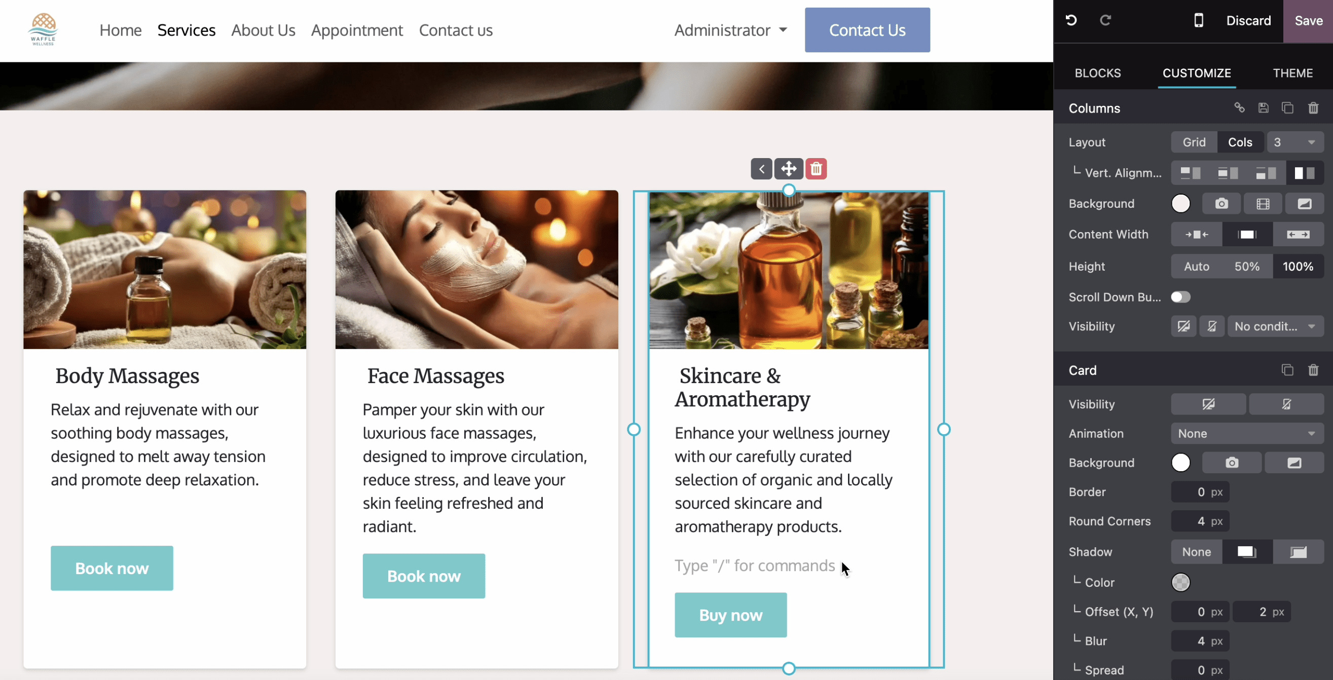 Escribir / para agregar elementos al sitio web.